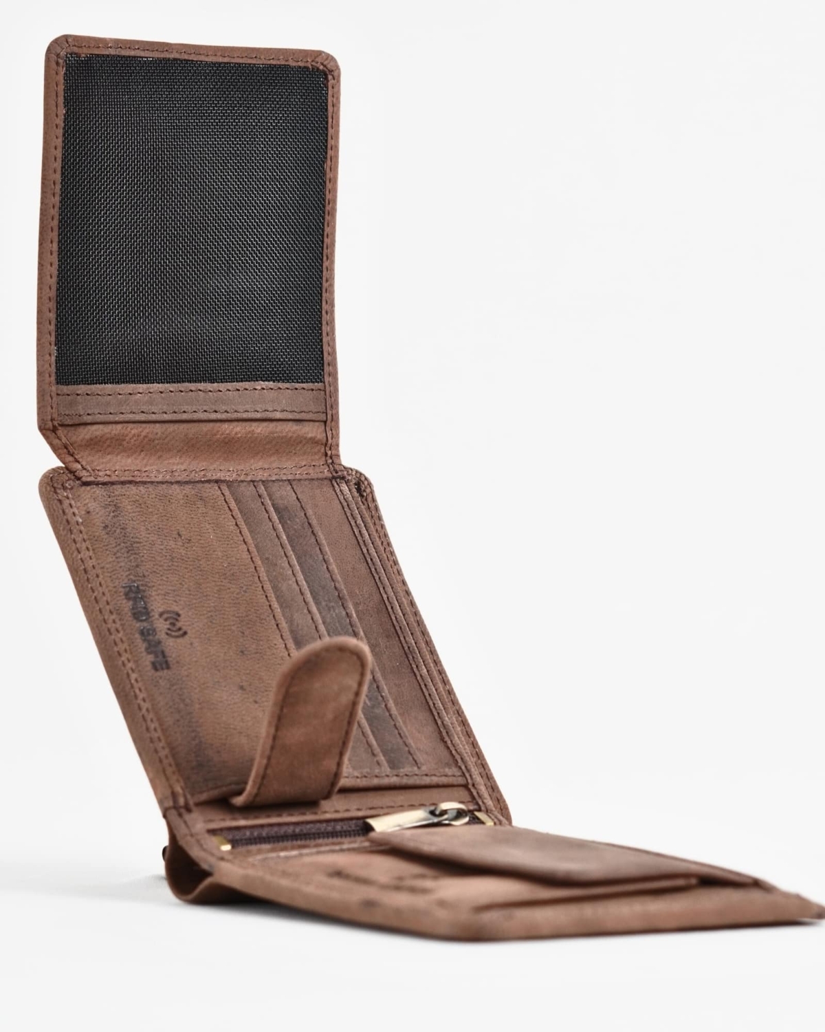 Cambridge - Men’s Original Leather Wallet (Rugged Series) Cambridge - Men’s Original Leather Wallet (Rugged Series)