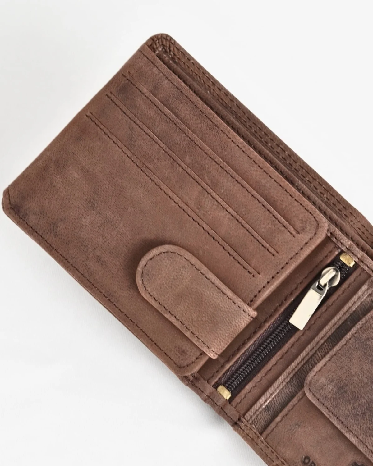Cambridge - Men’s Original Leather Wallet (Rugged Series) Cambridge - Men’s Original Leather Wallet (Rugged Series)