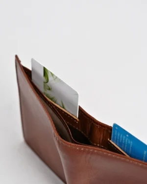 Florida - Men’s Original Leather Minimalist Wallet (Rich Brown)